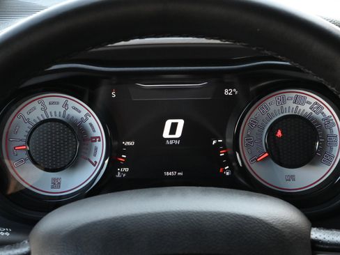 Used 2019 Dodge Challenger R/T Scat Pack w/ Shaker Package image 15