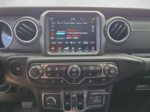 Used 2023 Jeep Wrangler Unlimited Sahara w/ Cold Weather Group AWD/4WD image 13