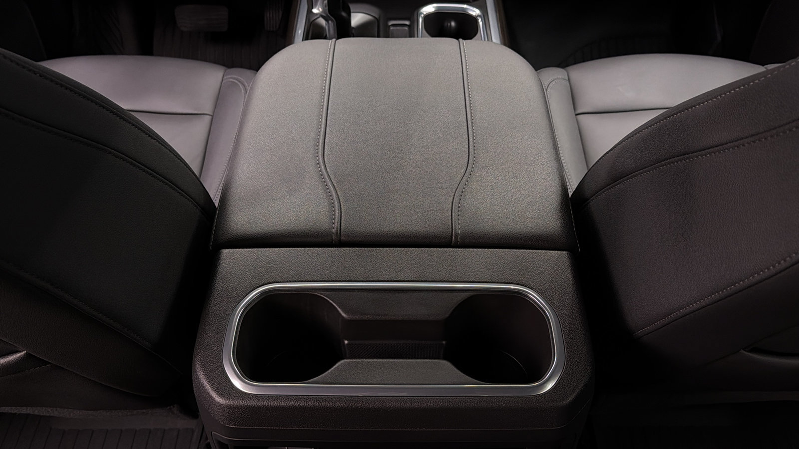 Used 2026 Chevrolet Silverado 1500 LT AWD/4WD image 35