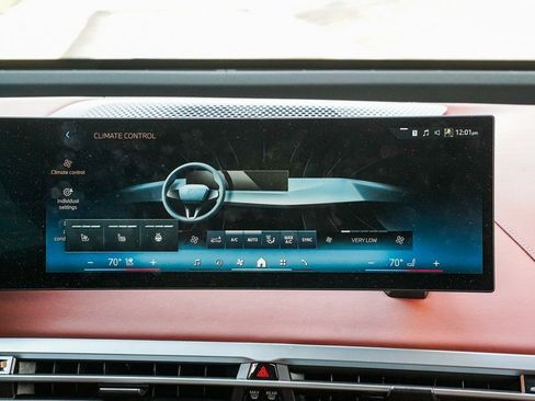 Used 2025 BMW iX xDrive50 w/ Premium Package image 13