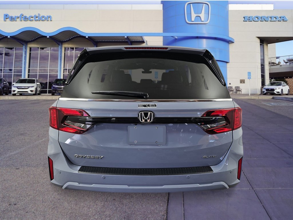 New 2027 Honda Odyssey Elite image 4