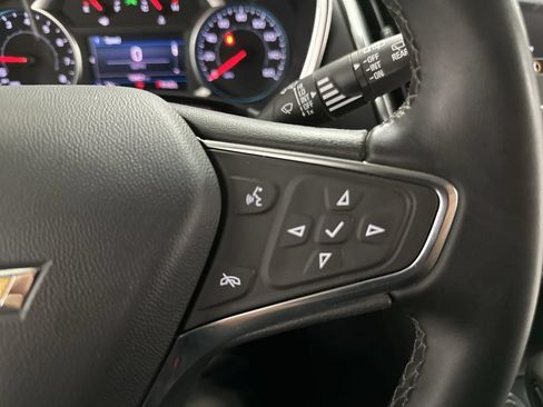 Used 2024 Chevrolet Equinox LT AWD/4WD image 39