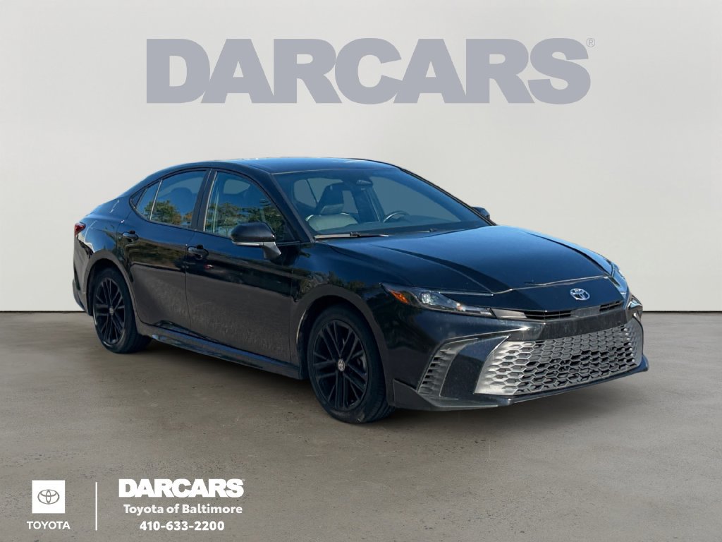 Used 2025 Toyota Camry Hybrid FWD image 1