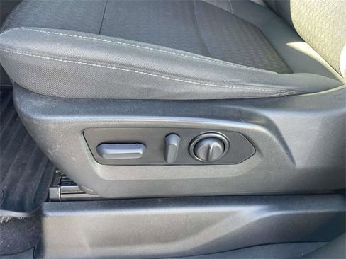 Used 2022 GMC Sierra 1500 SLE image 15