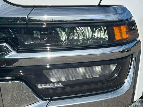 New 2026 RAM 4500 Tradesman w/ Chrome Appearance Group image 9