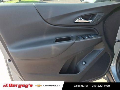Certified 2024 Chevrolet Equinox LT AWD/4WD image 15