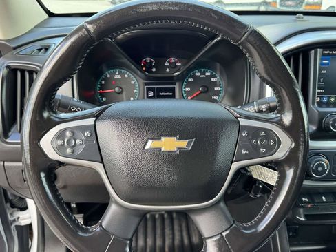 Used 2022 Chevrolet Colorado LT w/ Fleet Safety Package RWD image 9