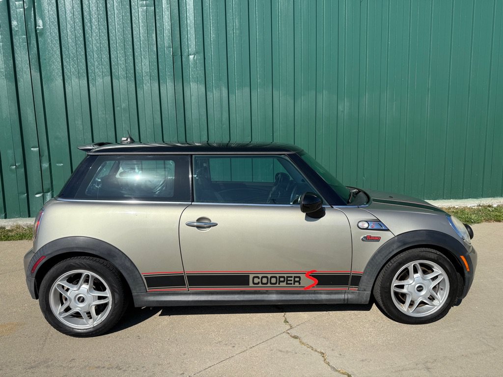Used 2008 MINI Cooper S FWD image 2