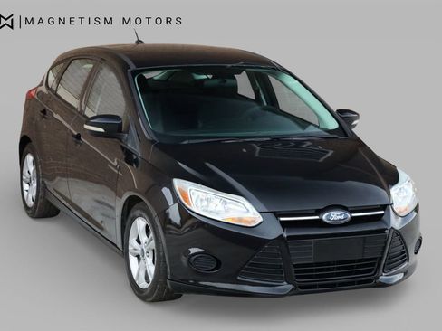 Used 2014 Ford Focus SE image 4