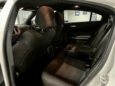 Used 2023 Dodge Charger SXT image 8