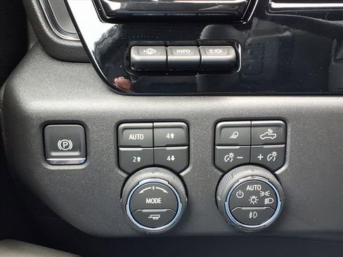 New 2026 Chevrolet Silverado 1500 ZR2 w/ Dark Appearance Package image 11