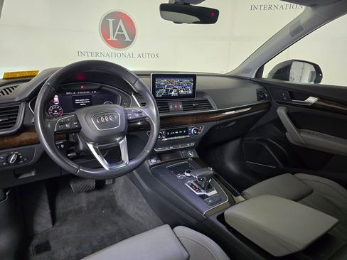 Used 2018 Audi Q5 2.0T Premium Plus w/ Premium Plus Package image 23