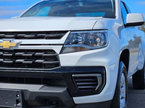 Used 2022 Chevrolet Colorado LT w/ Fleet Safety Package image 9