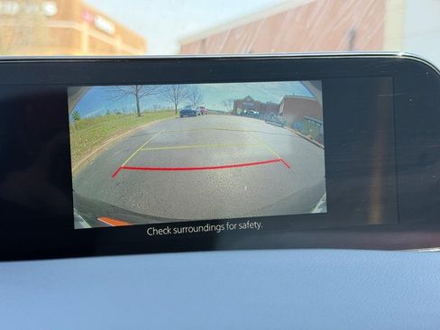 Used 2025 MAZDA MAZDA3 s Sport image 21