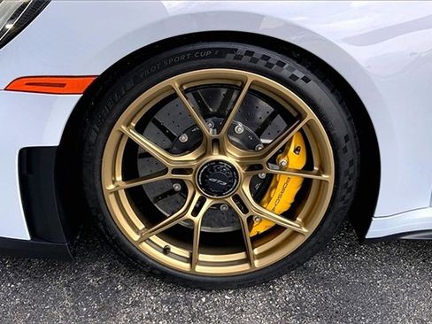Used 2025 Porsche 911 GT3 image 14
