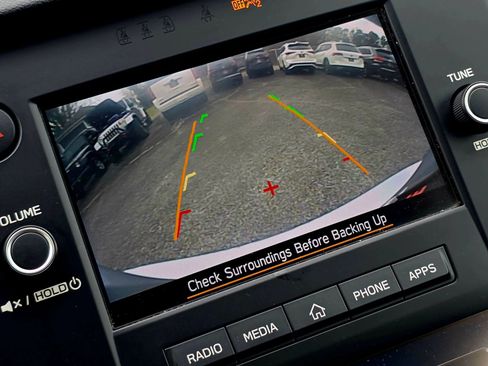 Used 2021 Subaru Legacy w/ Alloy Wheel Package image 14