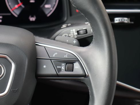 Used 2023 Audi Q8 Premium w/ Convenience Package image 19