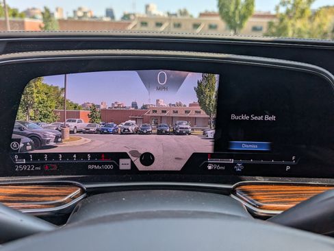 Used 2021 Cadillac Escalade ESV Premium Luxury w/ Performance Package image 31