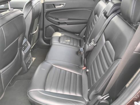 Used 2022 Ford Edge SEL AWD/4WD image 11