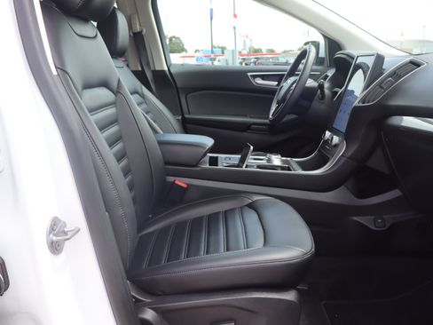 Used 2024 Ford Edge SEL w/ Convenience Package AWD/4WD image 13