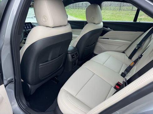 New 2025 Cadillac CT4 Premium Luxury image 21