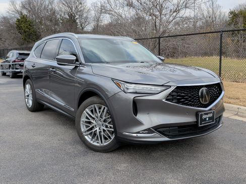 Used 2023 Acura MDX SH-AWD w/ Advance Package image 2