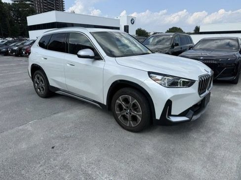 Used 2023 BMW X1 xDrive28i w/ Premium Package AWD/4WD image 2
