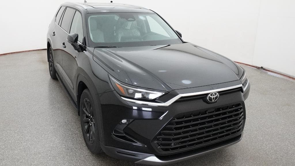 New 2026 Toyota Grand Highlander FWD image 8