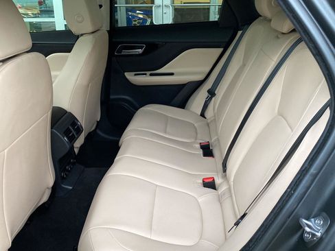 Used 2020 Jaguar F-PACE Premium AWD/4WD image 20