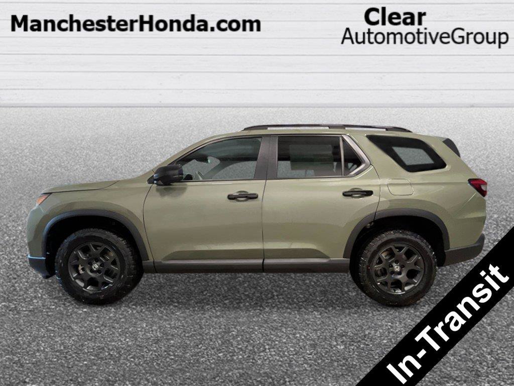 New 2026 Honda Pilot TrailSport image 2