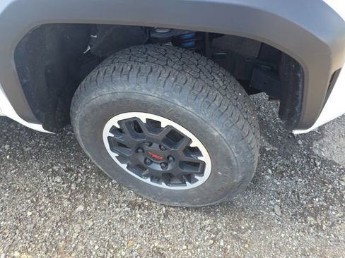 Used 2024 Toyota Tacoma TRD Off-Road AWD/4WD image 5