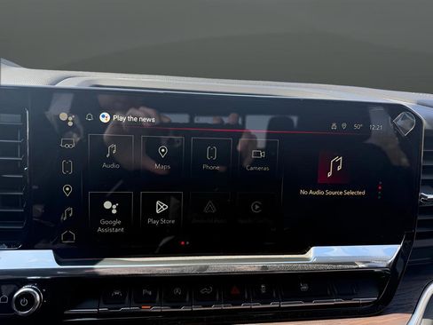 Used 2026 GMC Sierra 1500 SLT image 19