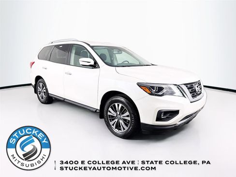 Used 2020 Nissan Pathfinder SV AWD/4WD image 1