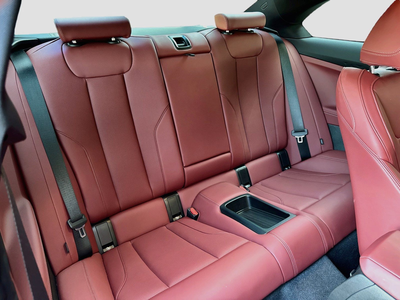 Used 2025 BMW M240i Coupe w/ Premium Package RWD image 19
