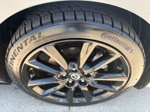 Used 2024 MAZDA MAZDA3 s AWD/4WD image 19