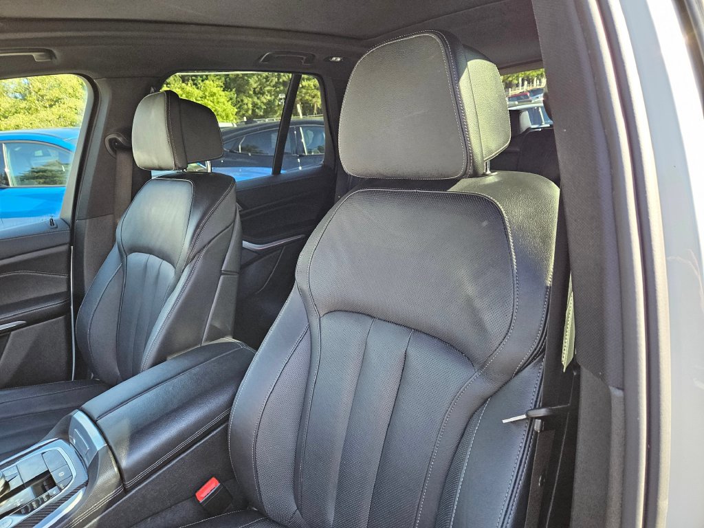 Used 2022 BMW X5 M50i AWD/4WD image 20