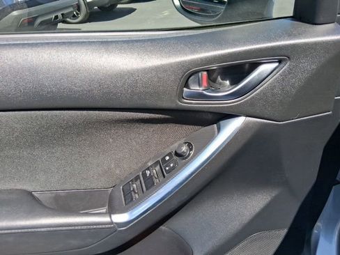 Used 2016 MAZDA CX-5 Touring w/ Bose/Moonroof Package FWD image 16