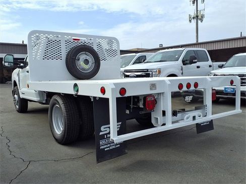 New 2024 Ford F350 XL image 5