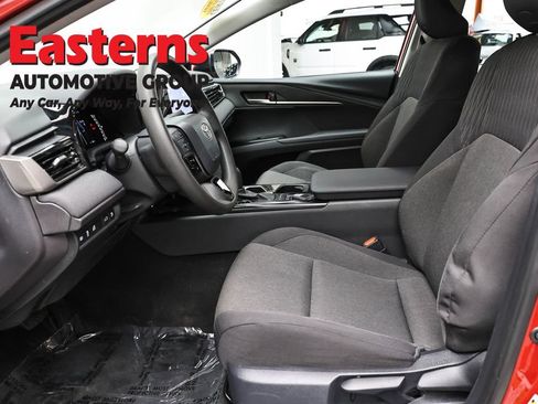 Used 2025 Toyota Camry LE FWD image 14