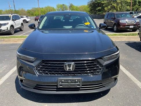 Used 2024 Honda Accord EX image 2