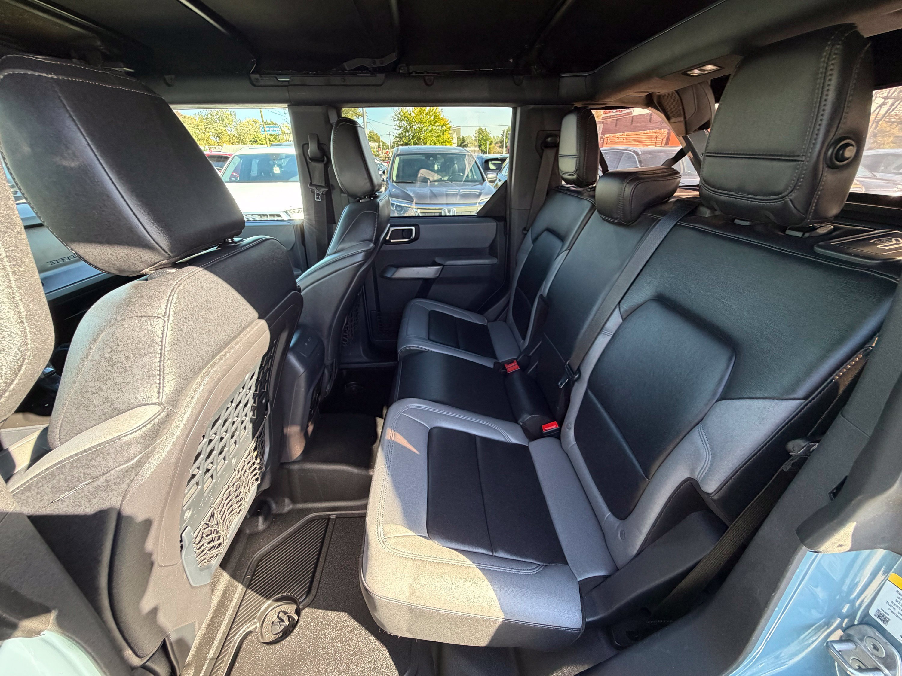 Used 2022 Ford Bronco Black Diamond AWD/4WD image 18