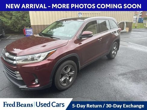Used 2018 Toyota Highlander Limited Platinum AWD/4WD image 2