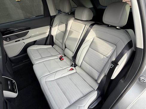 New 2026 Lincoln Nautilus Reserve image 21