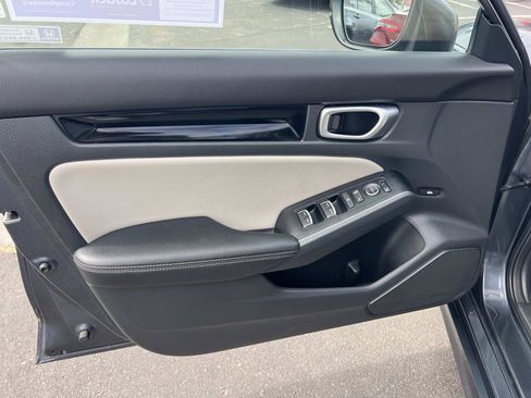 Certified 2023 Honda Civic Touring image 6