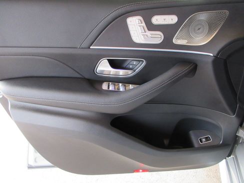 Used 2024 Mercedes-Benz GLE 580 4MATIC image 29