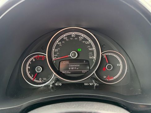 Used 2019 Volkswagen Beetle 2.0T S image 17