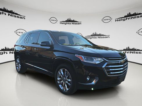 Used 2021 Chevrolet Traverse High Country AWD/4WD image 7