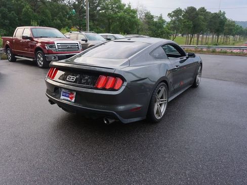 Used 2016 Ford Mustang Premium RWD image 20