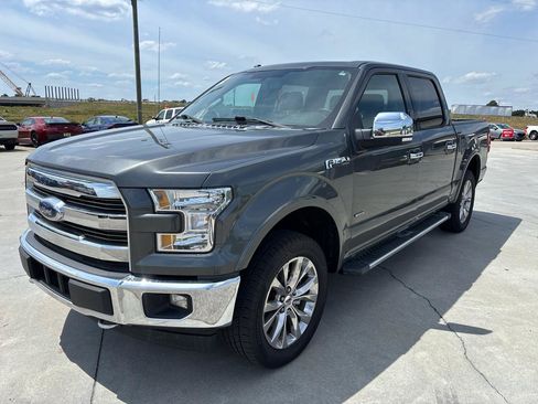 Used 2017 Ford F150 Lariat AWD/4WD image 8