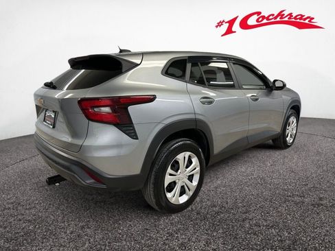 Certified 2024 Chevrolet Trax LS image 24